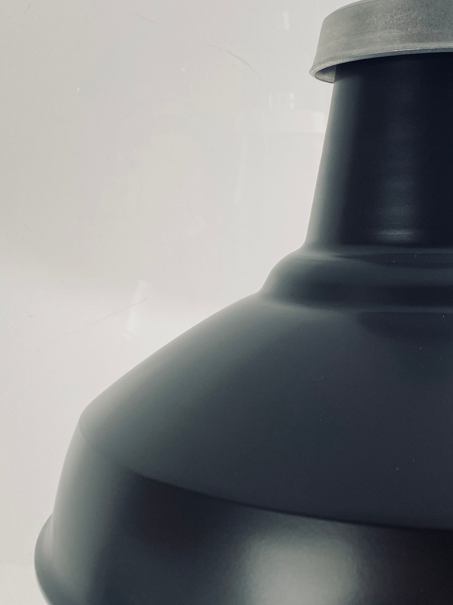 Reflekter™ L | Black | Small Monopoint | Worn