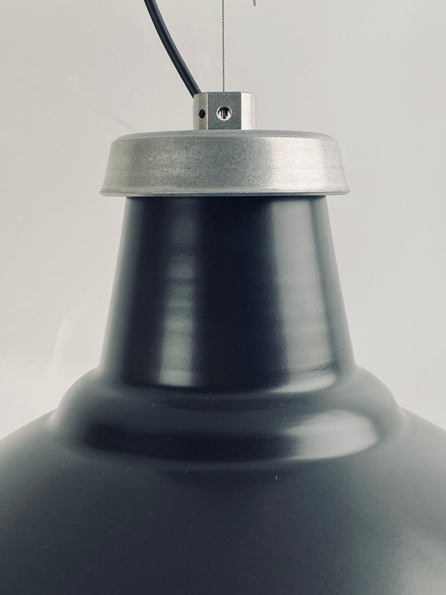 Reflekter™ L | Black | Small Monopoint | Worn